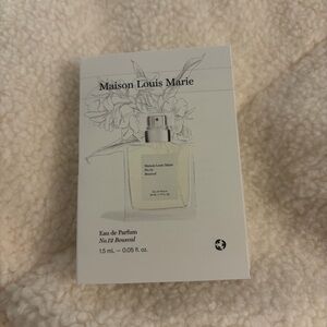 Maison Louis Marie sample